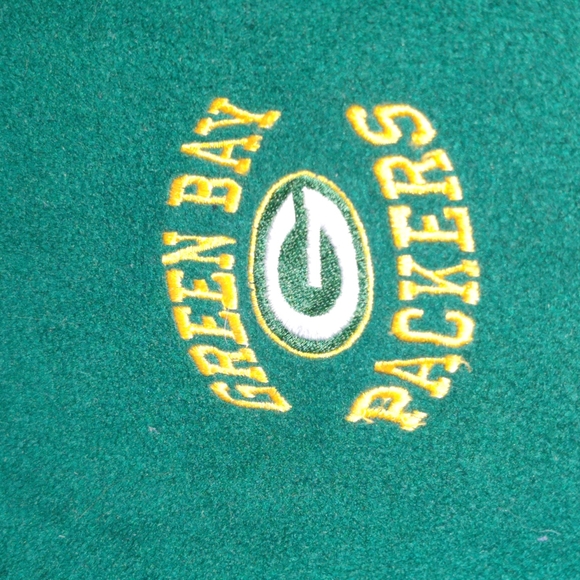 NFL Active  Green Bay Vintage Pull Over - Picture 2 of 6